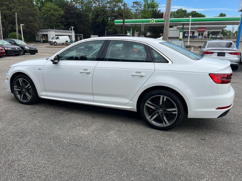Audi A4 2.0T Premium Plus quattro Sedan 2017