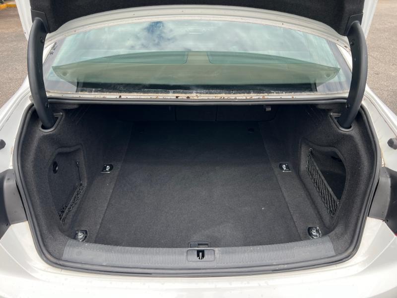 Audi A4 2.0T Premium Plus quattro Sedan 2017