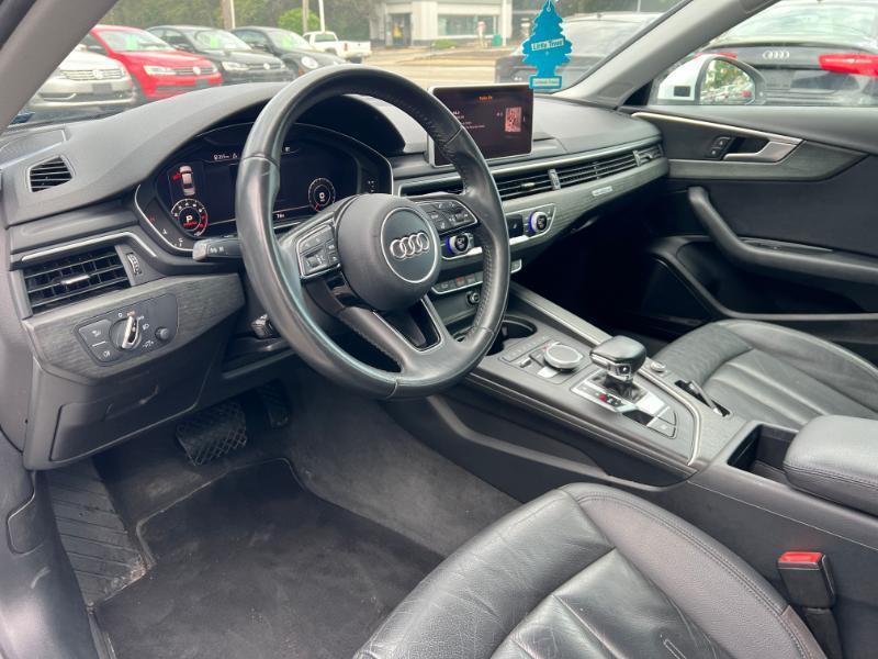 Audi A4 2.0T Premium Plus quattro Sedan 2017