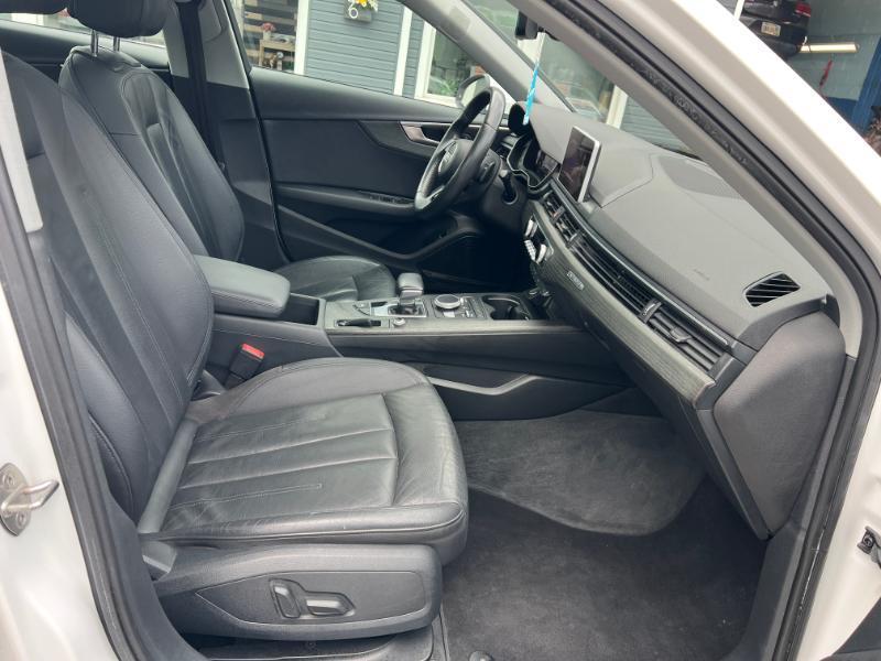 Audi A4 2.0T Premium Plus quattro Sedan 2017