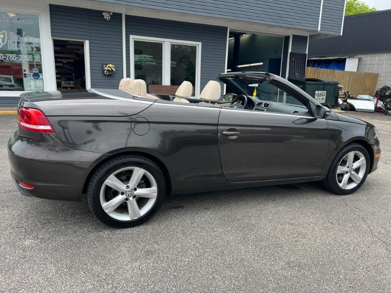 Volkswagen Eos Lux 2012