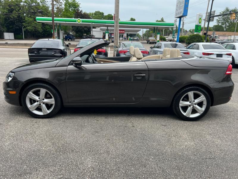 Volkswagen Eos Lux 2012