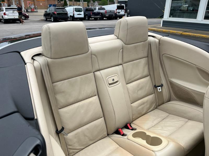Volkswagen Eos Lux 2012