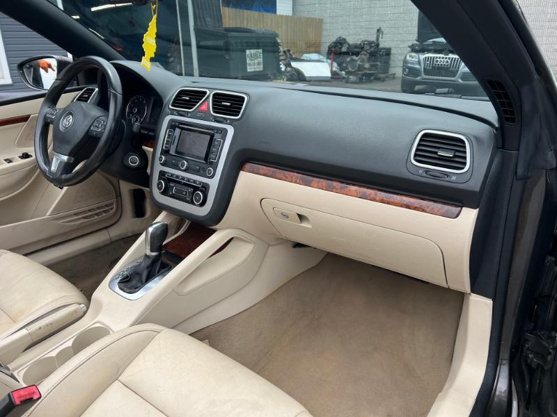 Volkswagen Eos Lux 2012