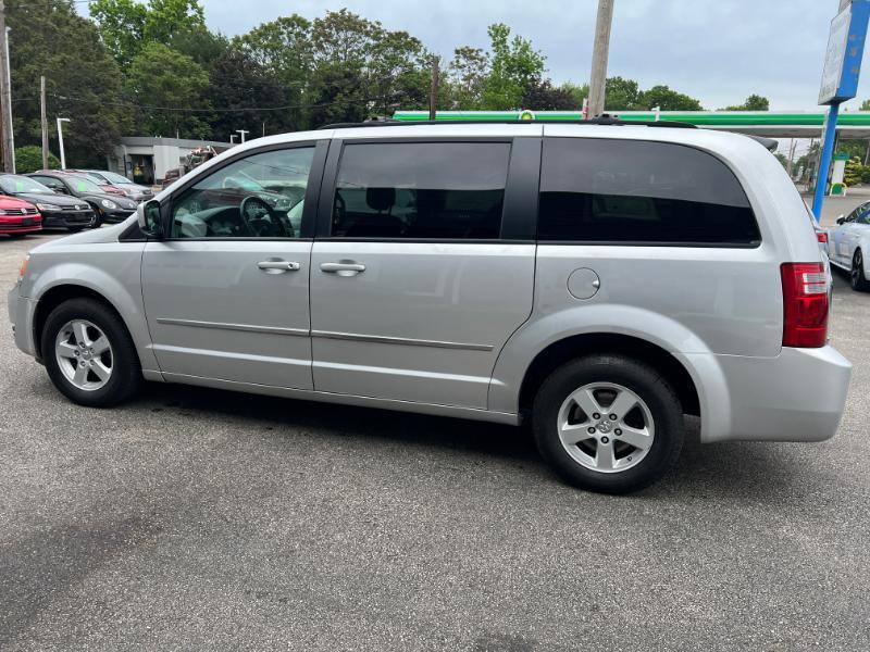 Dodge Grand Caravan SXT 2010