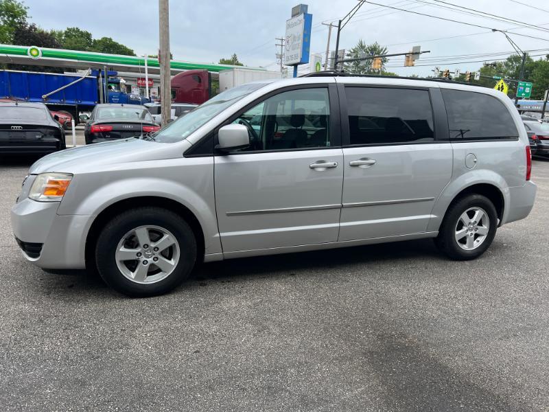 Dodge Grand Caravan SXT 2010