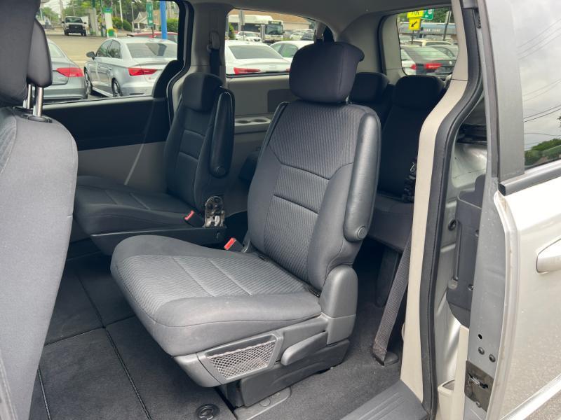 Dodge Grand Caravan SXT 2010