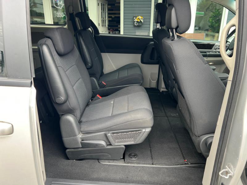 Dodge Grand Caravan SXT 2010