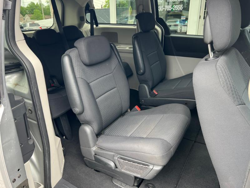Dodge Grand Caravan SXT 2010