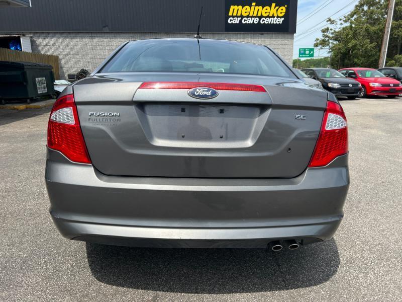 Ford Fusion SE 2012