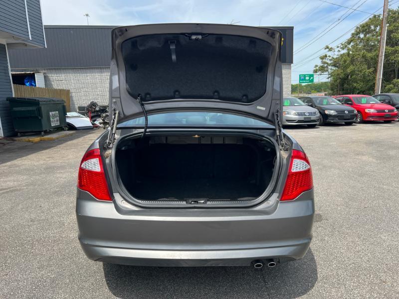 Ford Fusion SE 2012