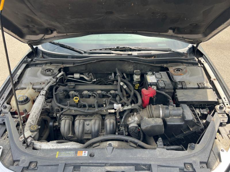 Ford Fusion SE 2012