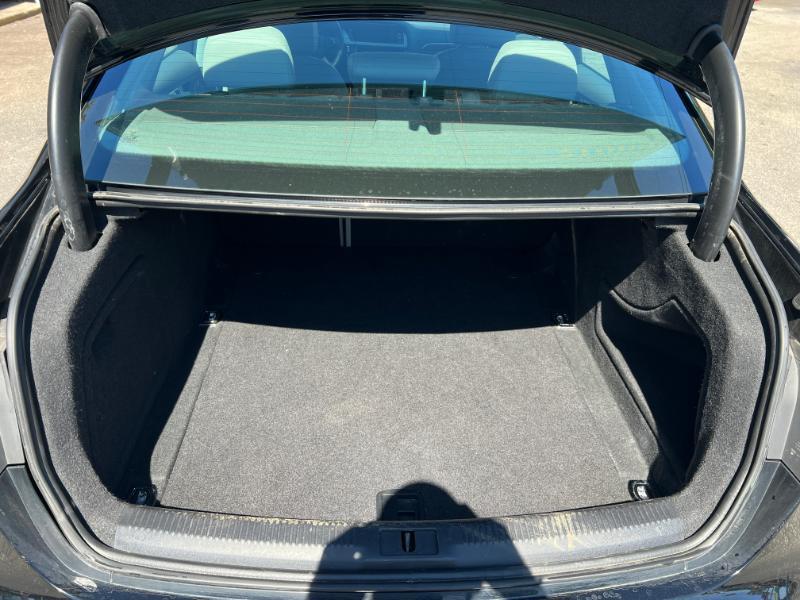 Audi A4 2.0T Sedan quattro Tiptronic 2014