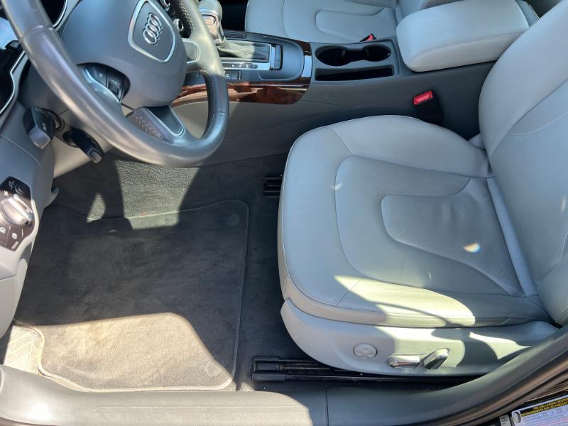 Audi A4 2.0T Sedan quattro Tiptronic 2014