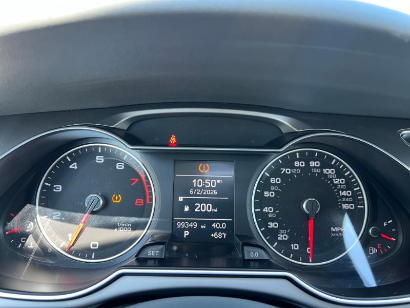 Audi A4 2.0T Sedan quattro Tiptronic 2014