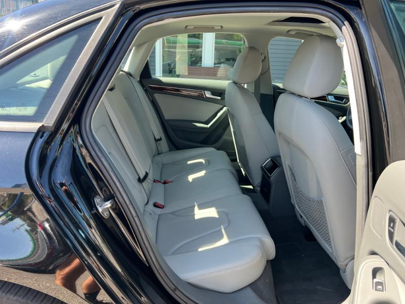 Audi A4 2.0T Sedan quattro Tiptronic 2014