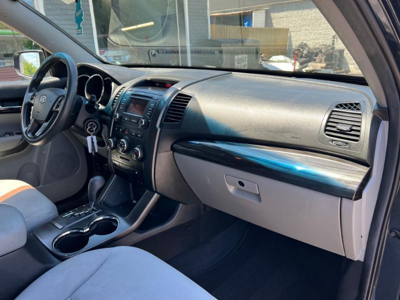 Kia Sorento LX 4WD 2013