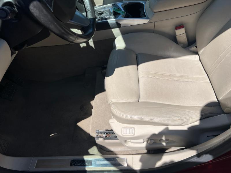 Cadillac SRX Performance 2012