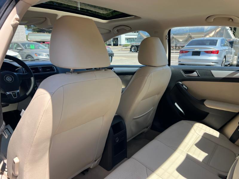 Volkswagen Jetta SE 2014