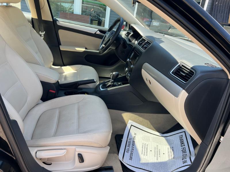 Volkswagen Jetta SE 2014