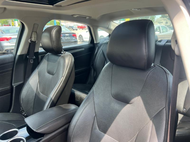 Ford Fusion Titanium 2013