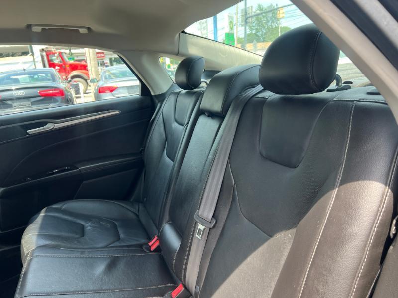 Ford Fusion Titanium 2013