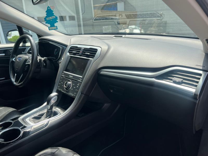 Ford Fusion Titanium 2013