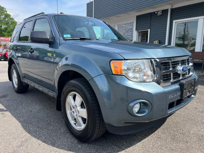 Ford Escape XLT 4WD 2012