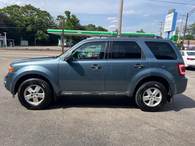 Ford Escape XLT 4WD 2012