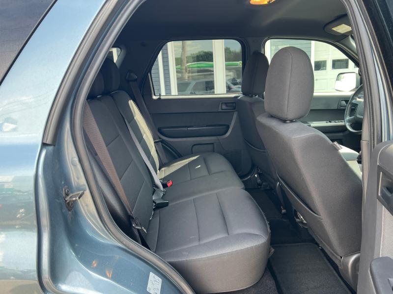 Ford Escape XLT 4WD 2012