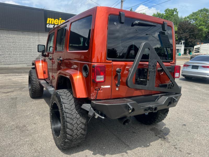 Jeep Wrangler Unlimited Sahara 4WD 2014