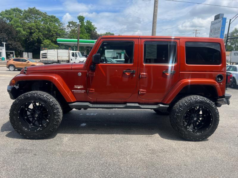 Jeep Wrangler Unlimited Sahara 4WD 2014
