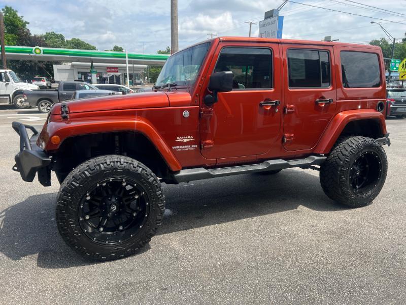 Jeep Wrangler Unlimited Sahara 4WD 2014