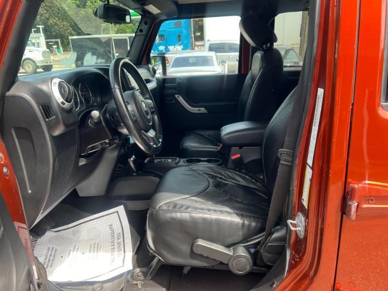 Jeep Wrangler Unlimited Sahara 4WD 2014