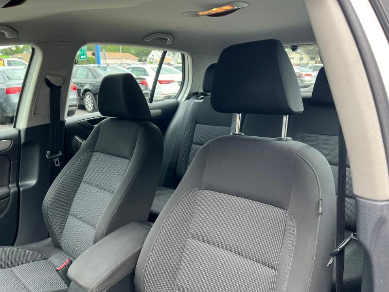 Volkswagen Golf 2.0L 4-Door TDI 2013
