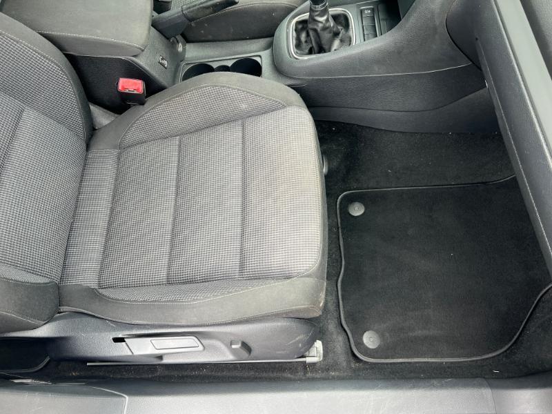 Volkswagen Golf 2.0L 4-Door TDI 2013