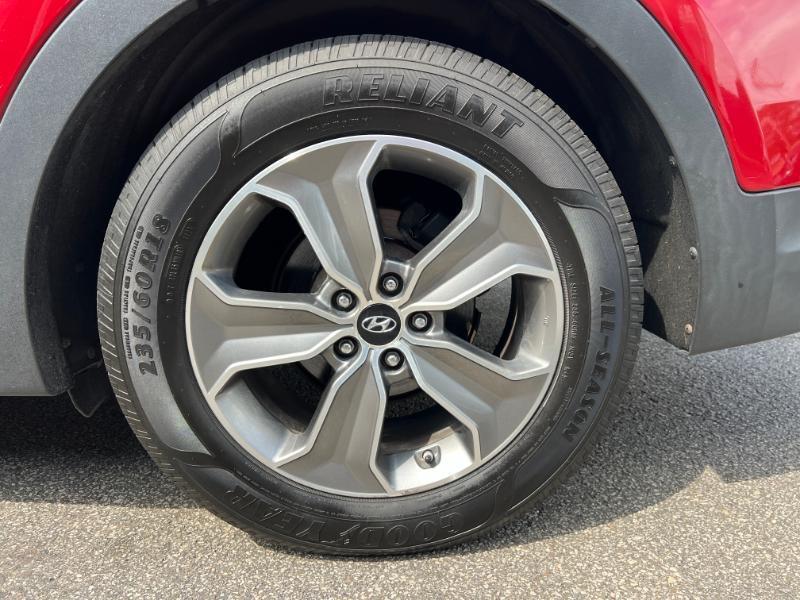 Hyundai Santa Fe GLS AWD 2013