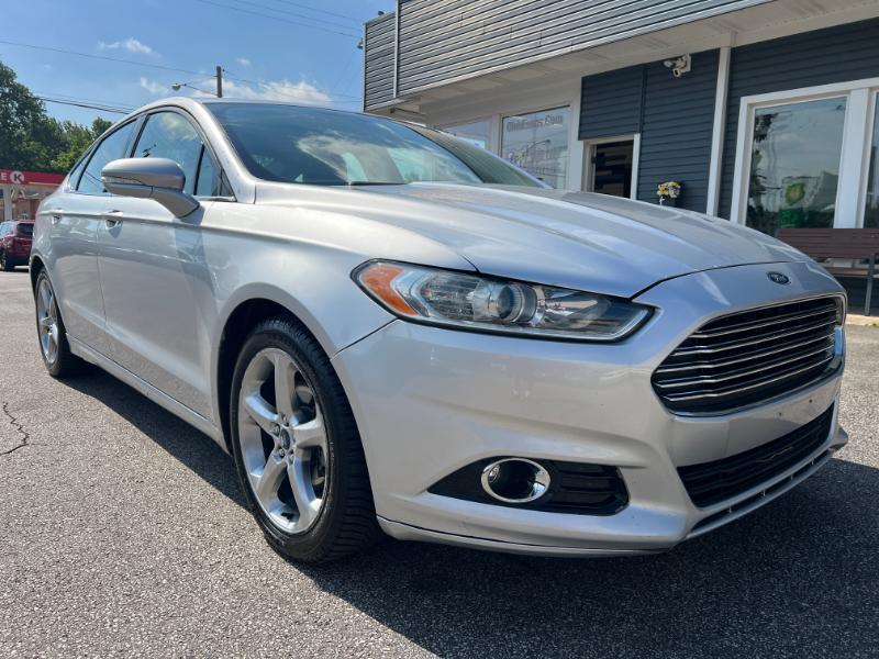 Ford Fusion SE 2014