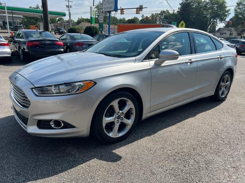 Ford Fusion SE 2014