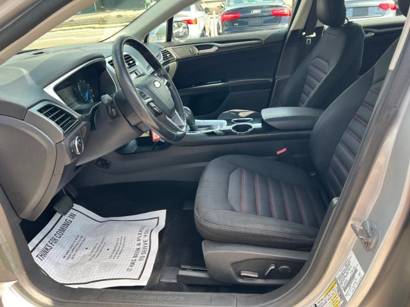 Ford Fusion SE 2014