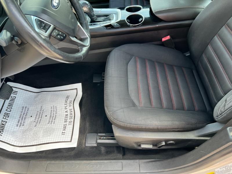 Ford Fusion SE 2014