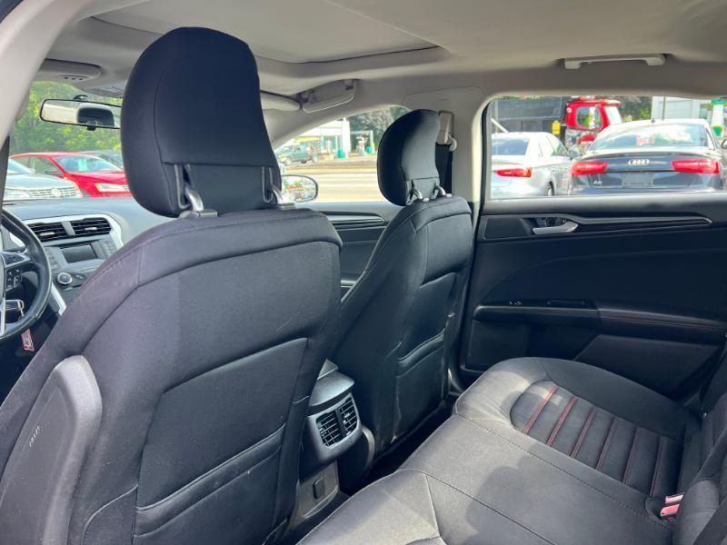 Ford Fusion SE 2014