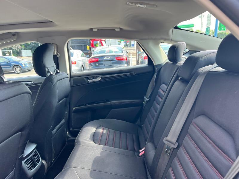 Ford Fusion SE 2014