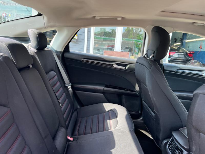 Ford Fusion SE 2014
