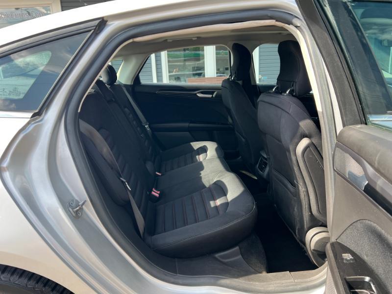 Ford Fusion SE 2014