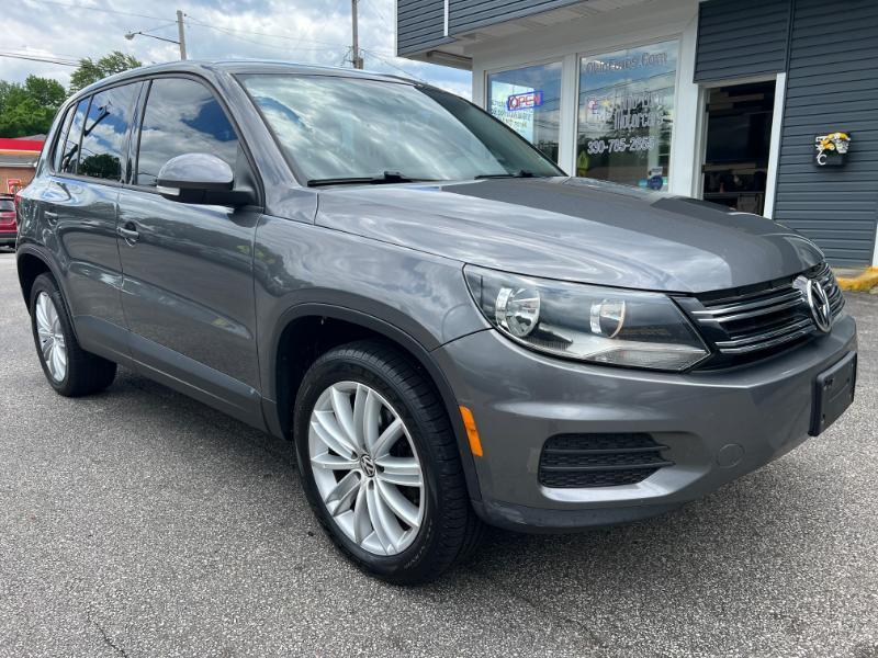 Volkswagen Tiguan S 4Motion 2012