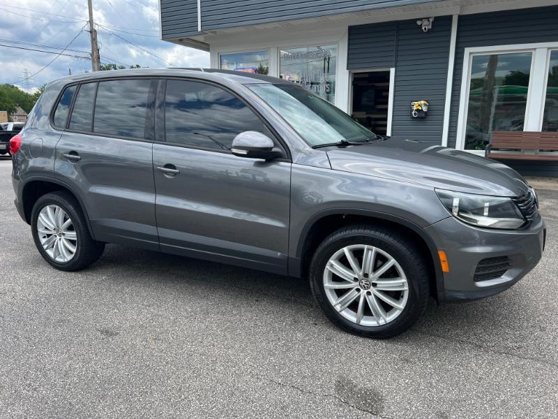 Volkswagen Tiguan S 4Motion 2012