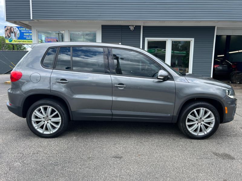 Volkswagen Tiguan S 4Motion 2012