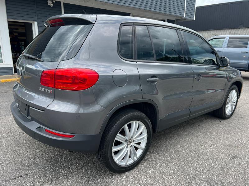 Volkswagen Tiguan S 4Motion 2012
