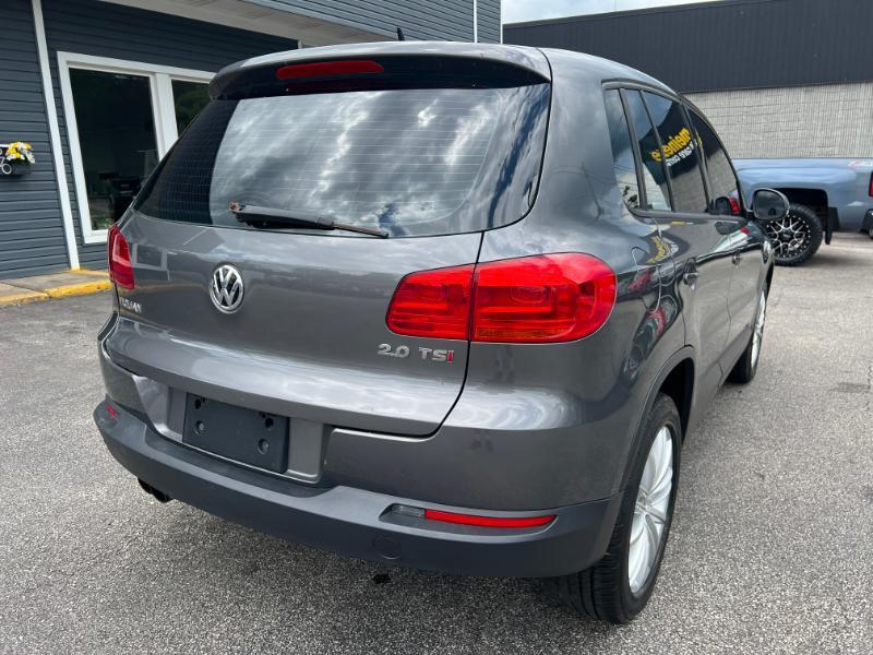 Volkswagen Tiguan S 4Motion 2012
